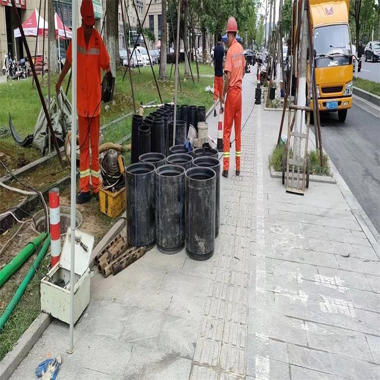 石龙镇管道短管置换修复